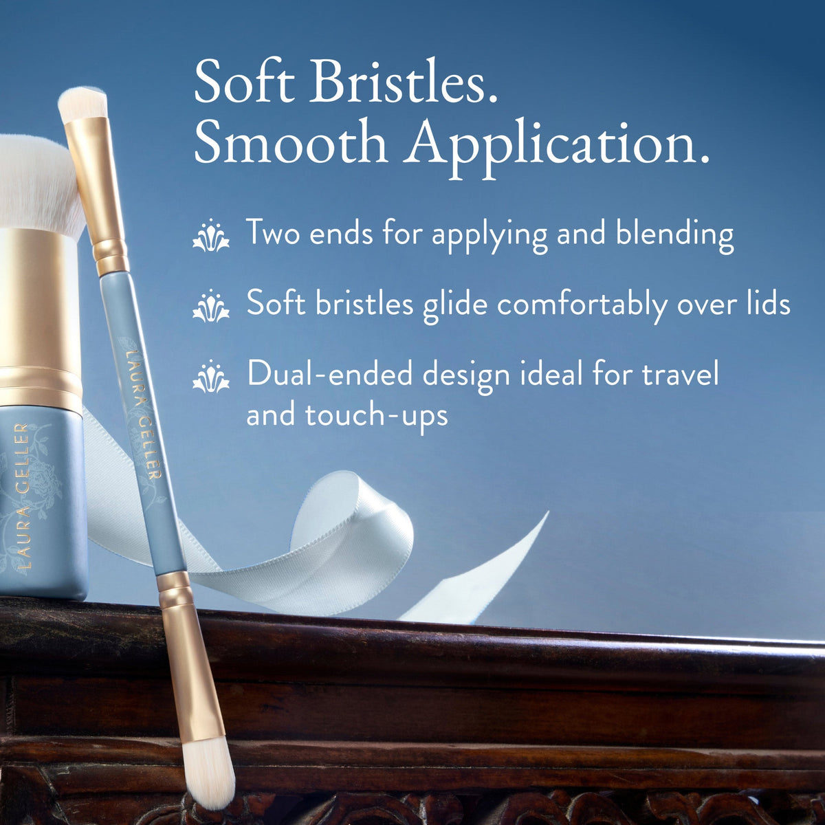 Limited Edition Dual-Ended Eyeshadow Brush