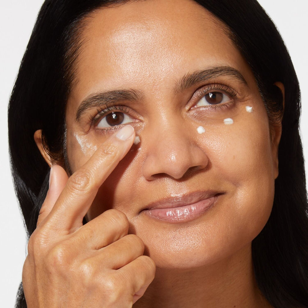 Spackle Illuminating Under Eye Primer lifestyle image 
